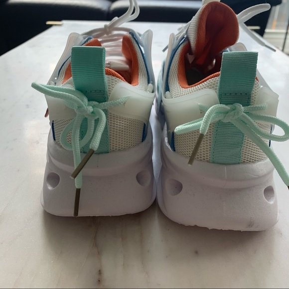 NWOT - BASSO Hidalgo Sneaker - size 9 (men’s) - Picture 10 of 11